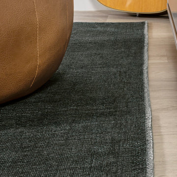 Adriel Geometric Tribal Medallion Machine-washable Area Rug